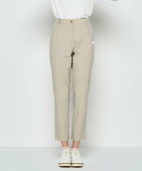 モデル着用画像（ベージュ）