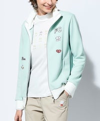 モデル着用画像（ライトグリーン）