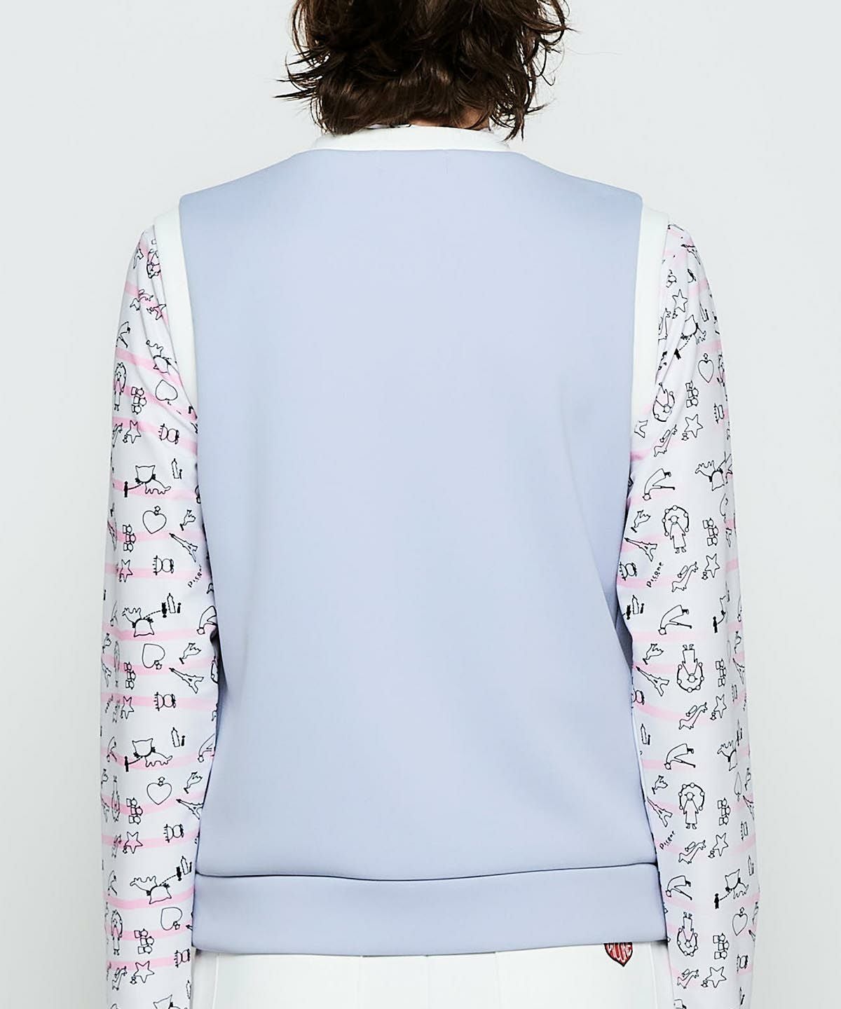 モデル着用画像（ライトブルー）