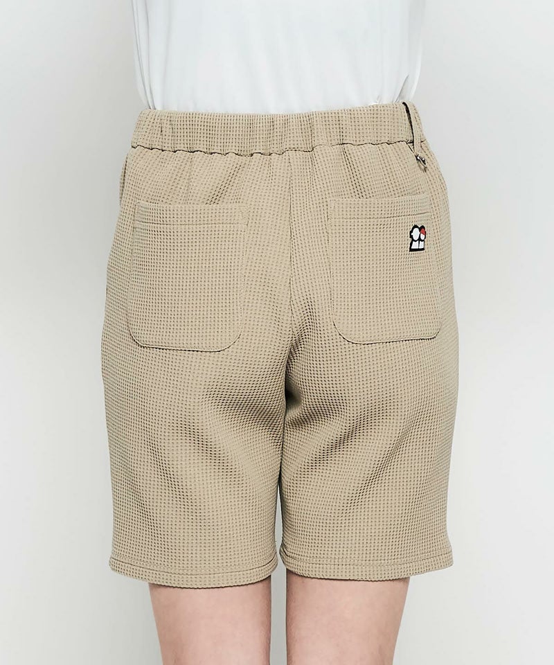 モデル画像（ベージュ）