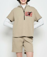 モデル画像（ベージュ）