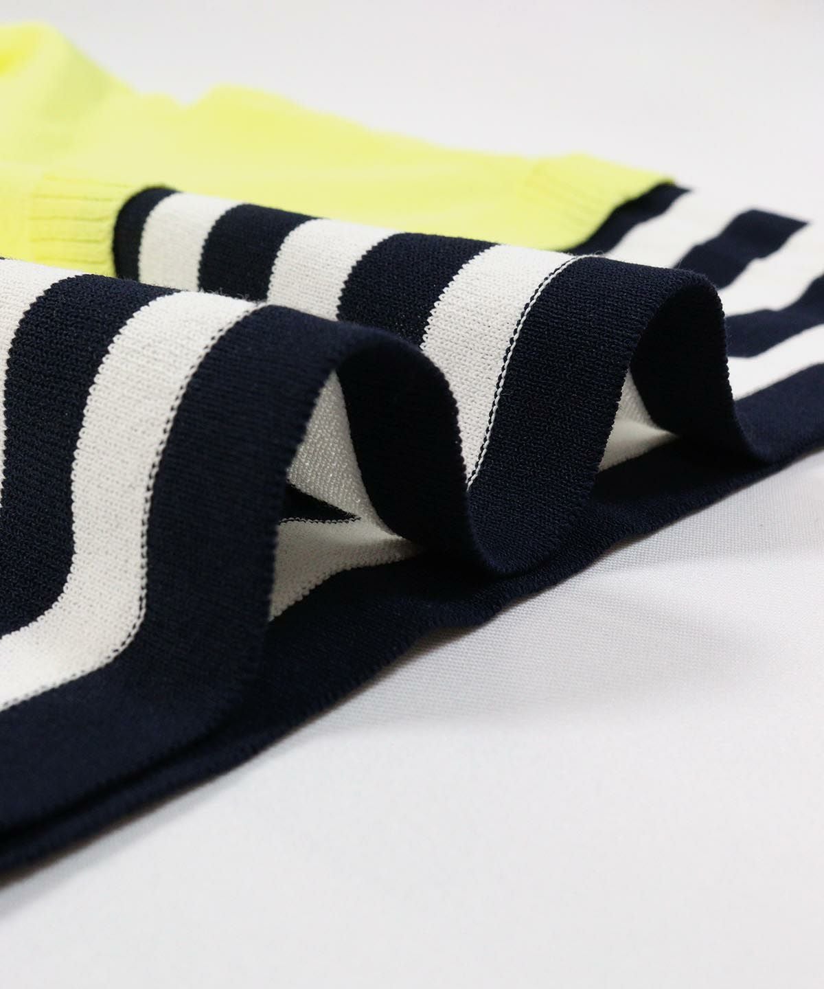 生地感（イエロー）