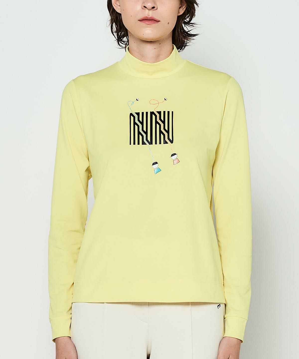 モデル着用画像（イエロー）