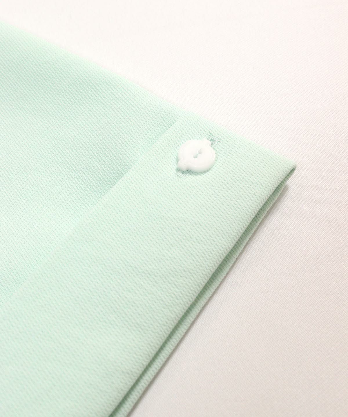 袖口ボタン（ライトグリーン）