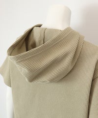 フード部分（ベージュ）