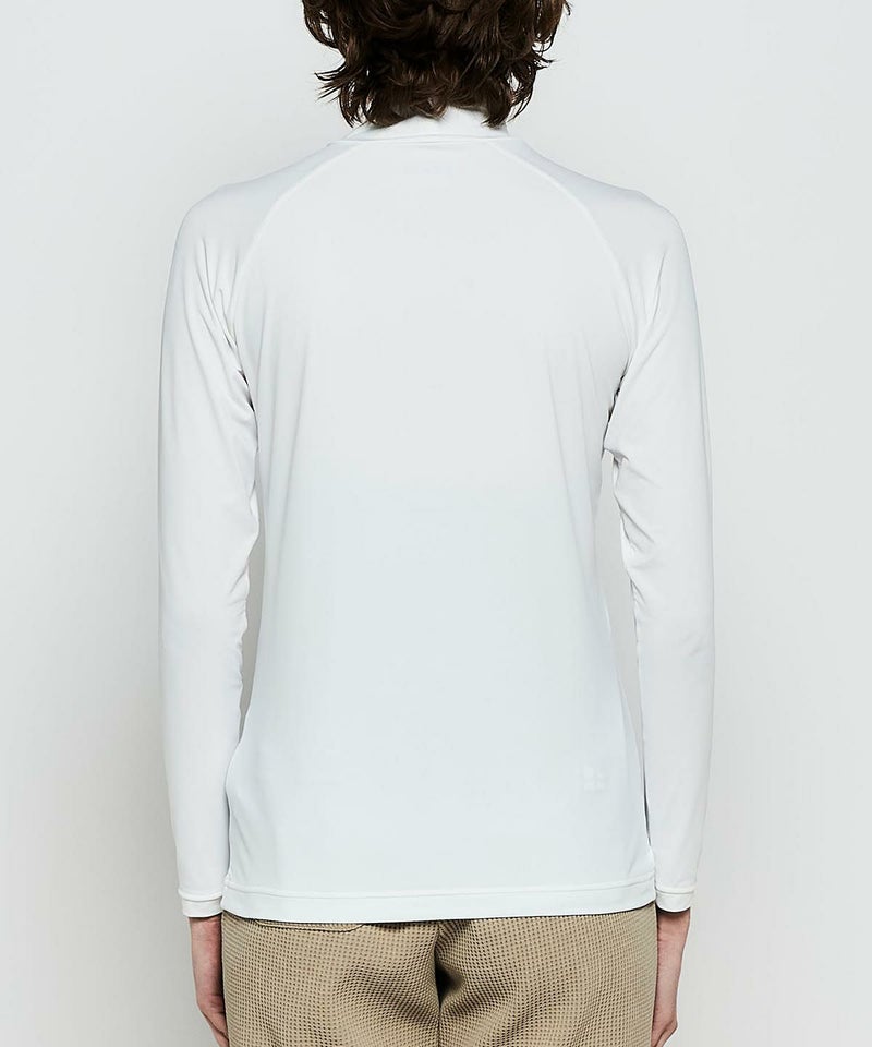 モデル着用画像（ホワイト）