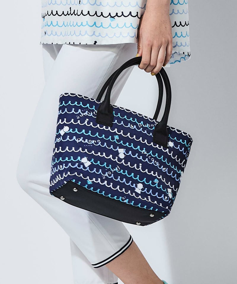 モデル着用画像（ホワイト×ブルー）