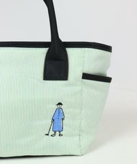 後デザイン部分（ライトグリーン）