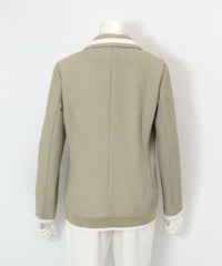 後ろ(ベージュ)