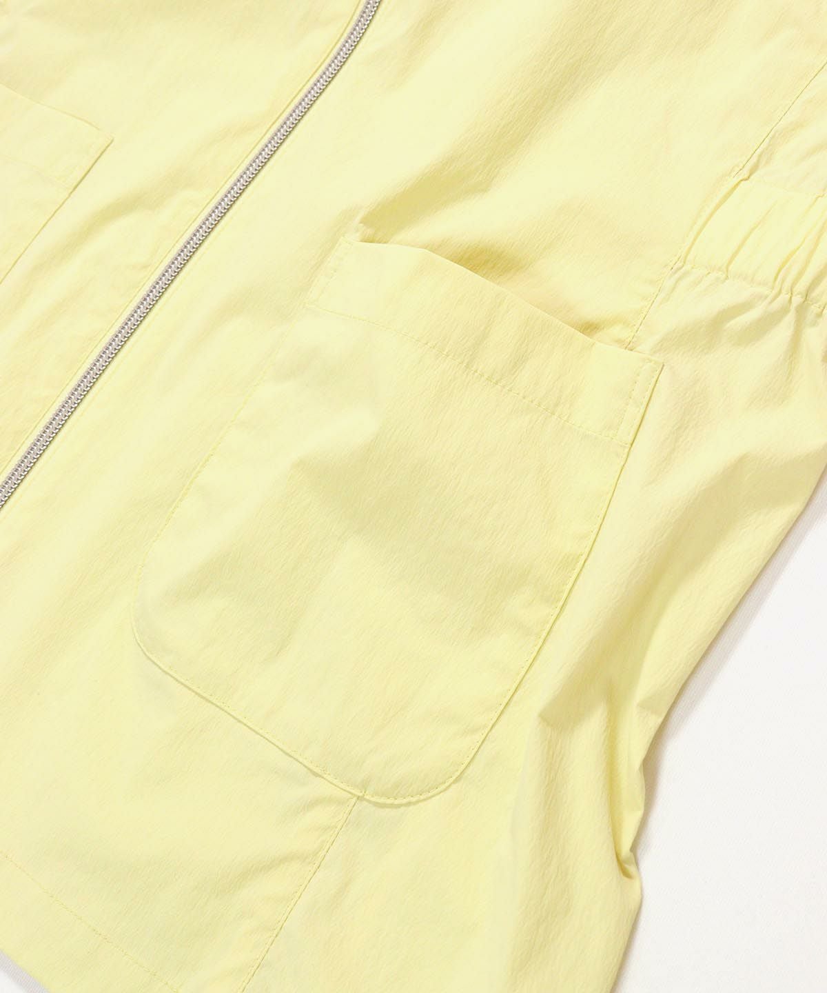 ポケット部分（イエロー）