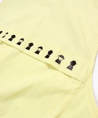 後デザイン部分（イエロー）