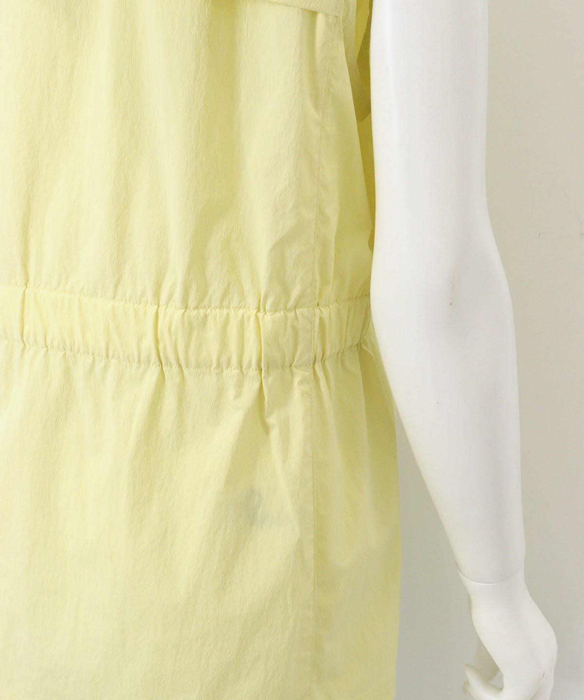 ウエスト部分（イエロー）