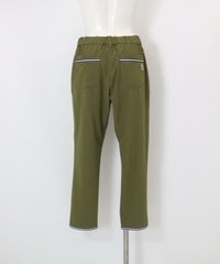 UV速乾ヘムラインパンツ後（カーキ）