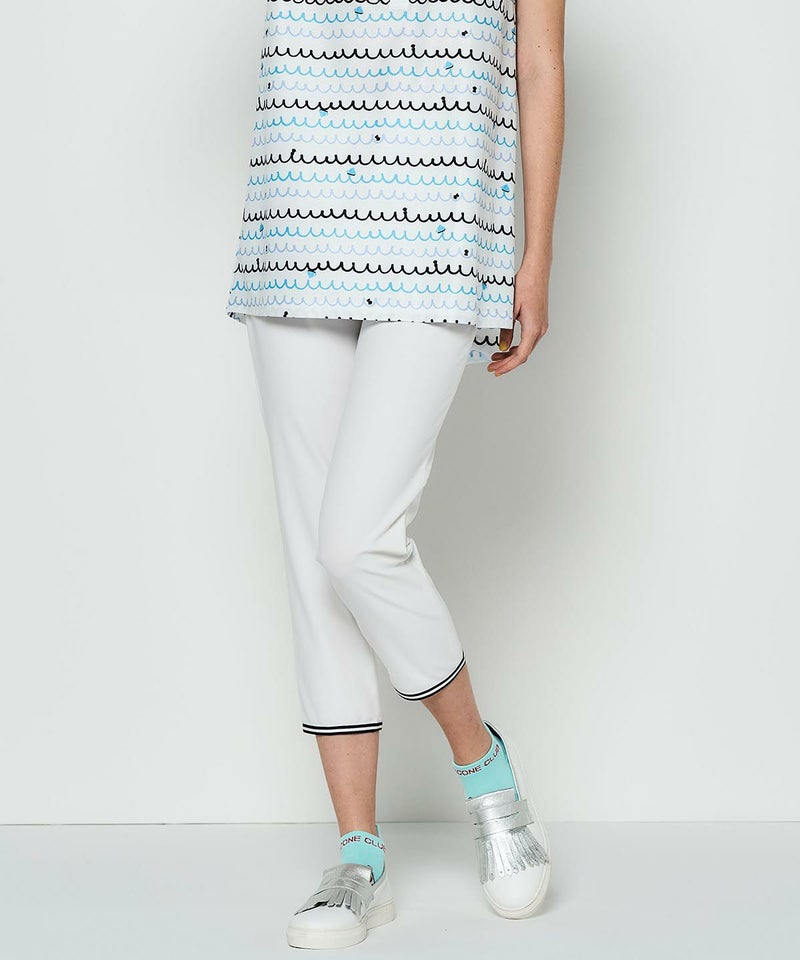 モデル着用画像（ホワイト）