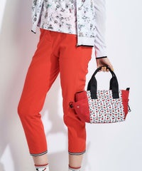 モデル着用画像（レッドオレンジ）