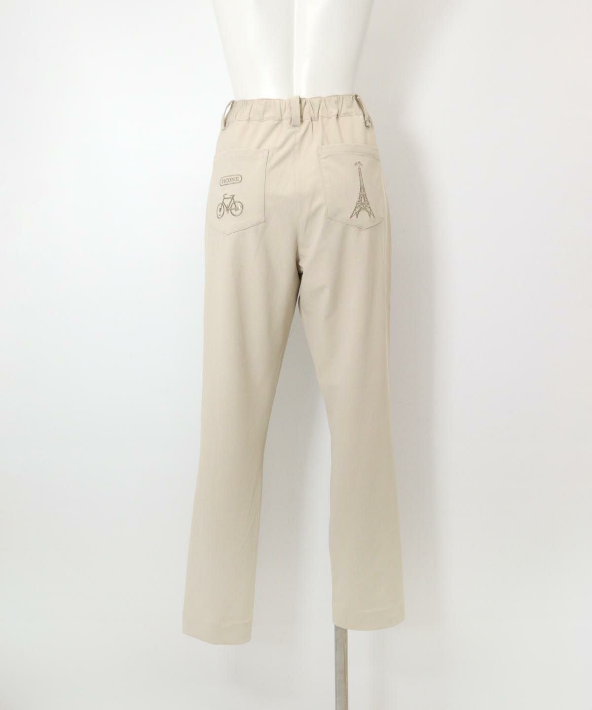  バックポケット刺繍パンツ後（ベージュ）