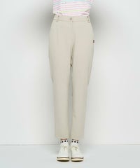 モデル着用画像（ベージュ）