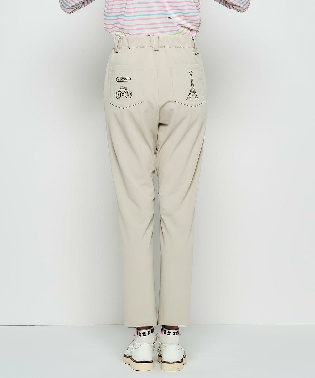 モデル着用画像（ベージュ）