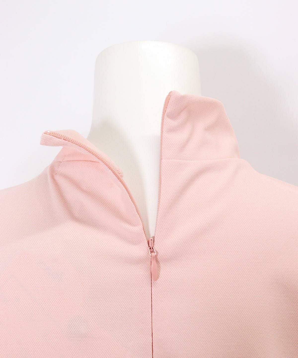 ファスナー部分（ピンク）