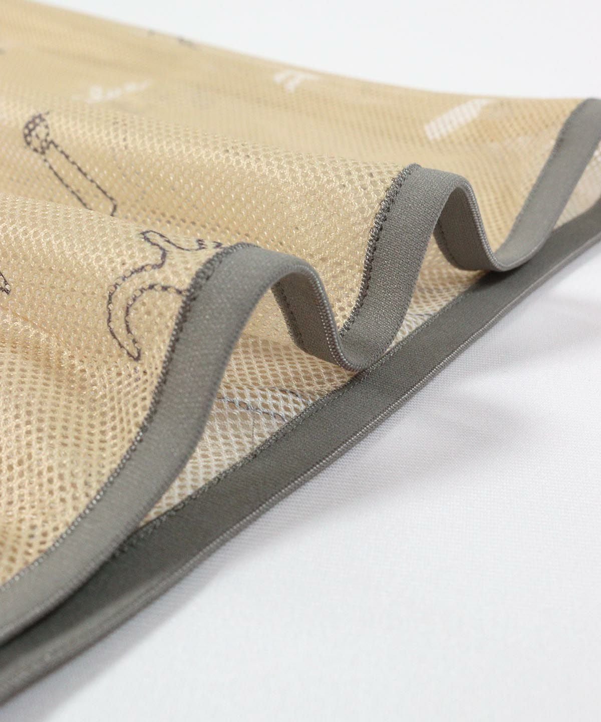 生地感(ベージュ)