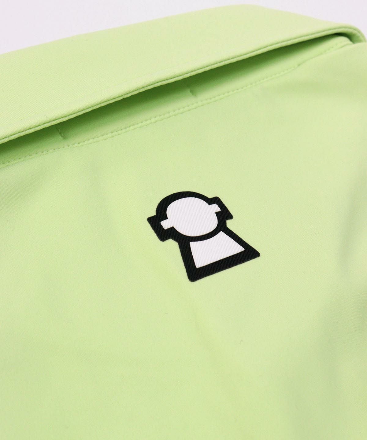 首元後ろデザインアップ(ライトグリーン)