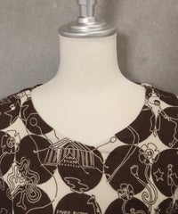 首元(ベージュ×ブラウン)