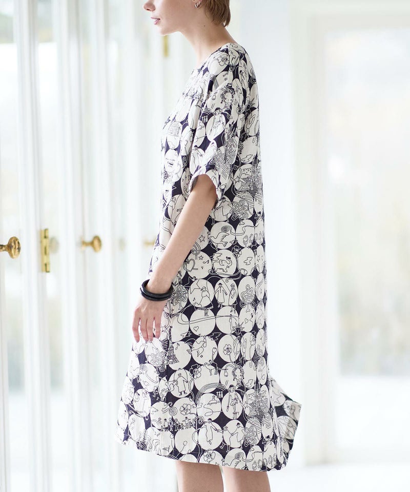 モデル着用画像(ブラック×ベージュ）