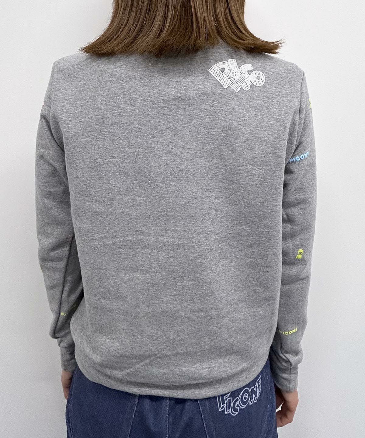 ミニプリント裏毛スウェット(グレー)着用イメージ