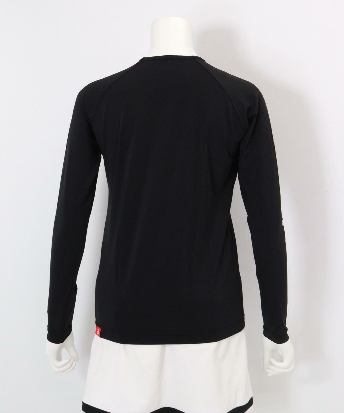 後ろ(ブラック)