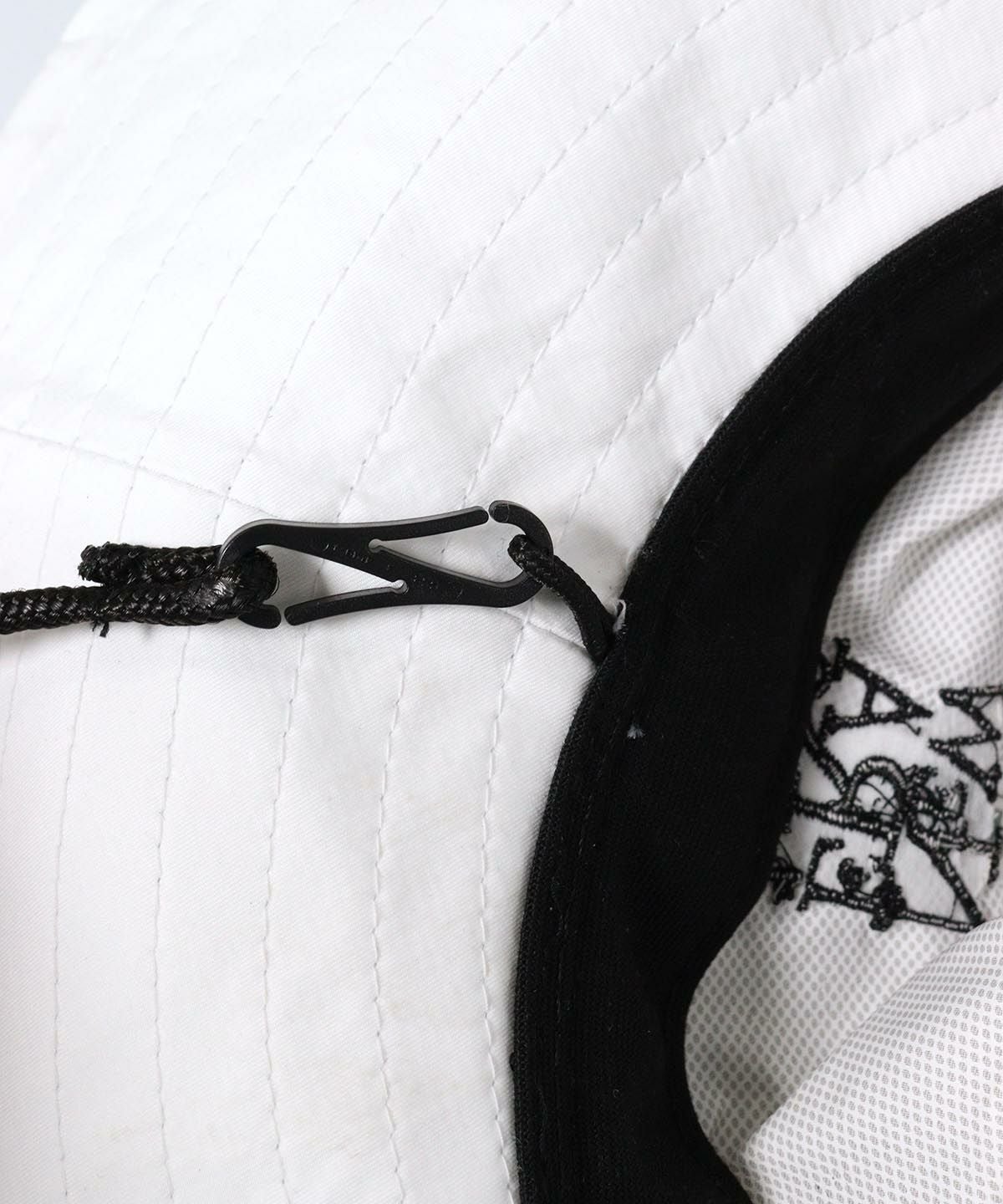 内側(ホワイト)