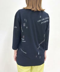 モデル着用画像(ネイビー)