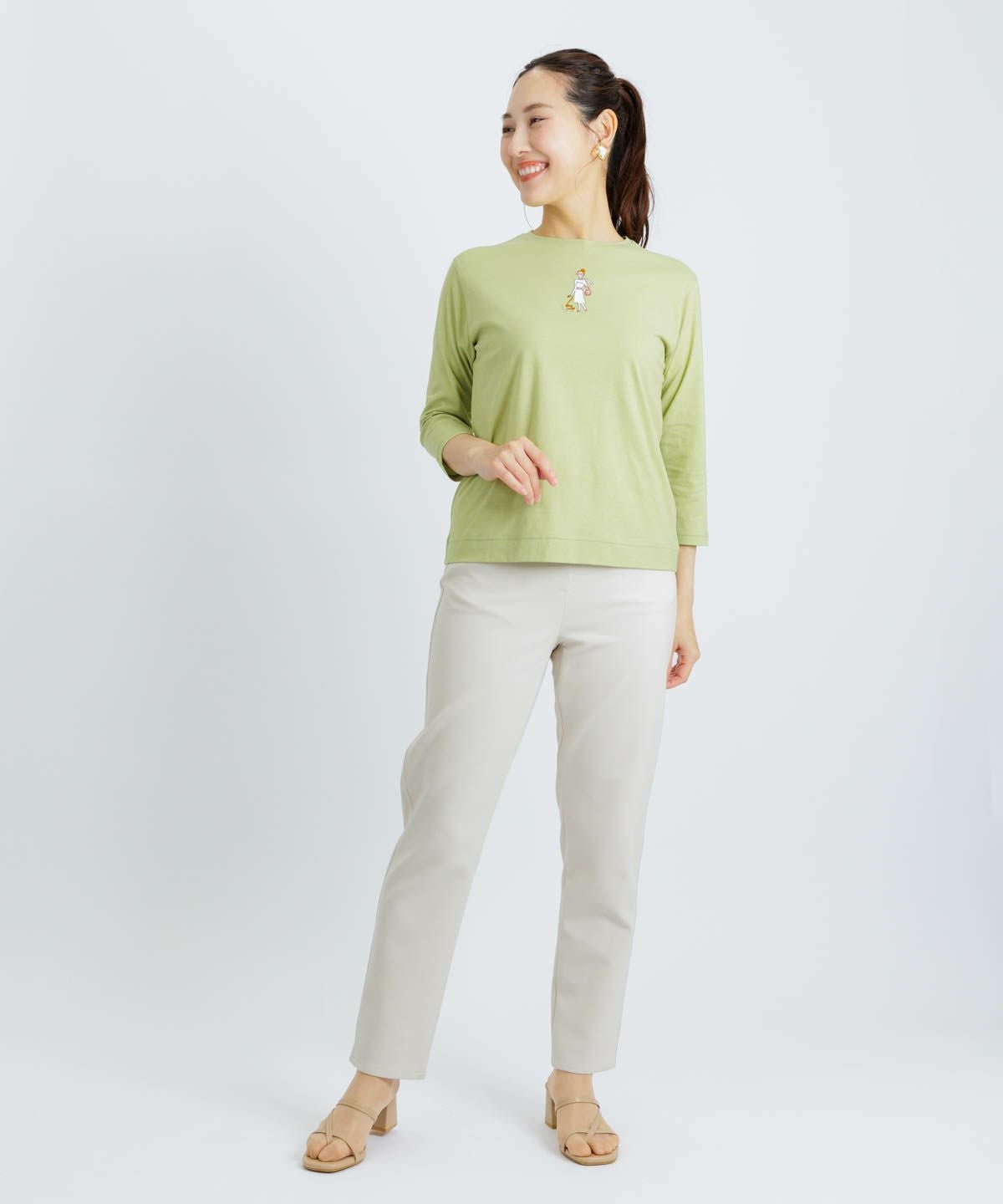 オンラインストア・店舗限定商品】UV冷感七分袖刺繍Tシャツ|スタジオ