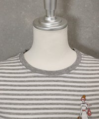 首元アップ(グレー)