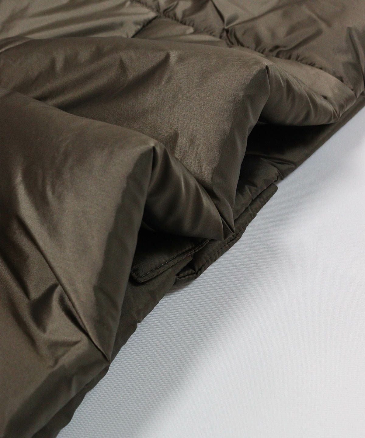 生地感(カーキ)