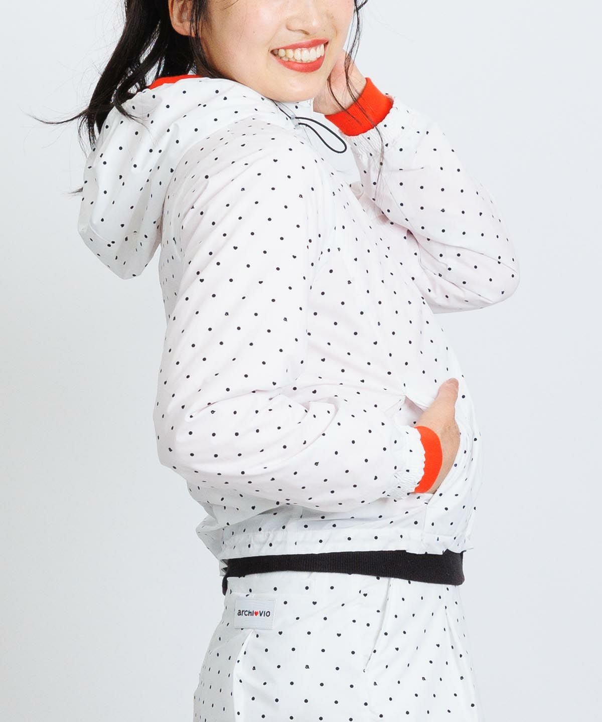 モデル着用画像(ホワイト)