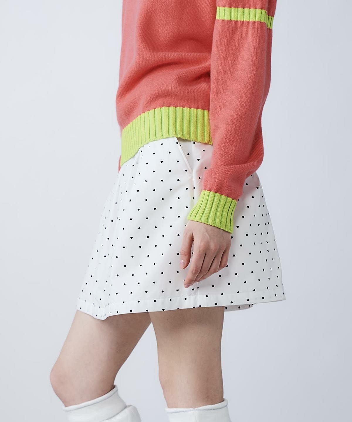 モデル着用画像(ホワイト)