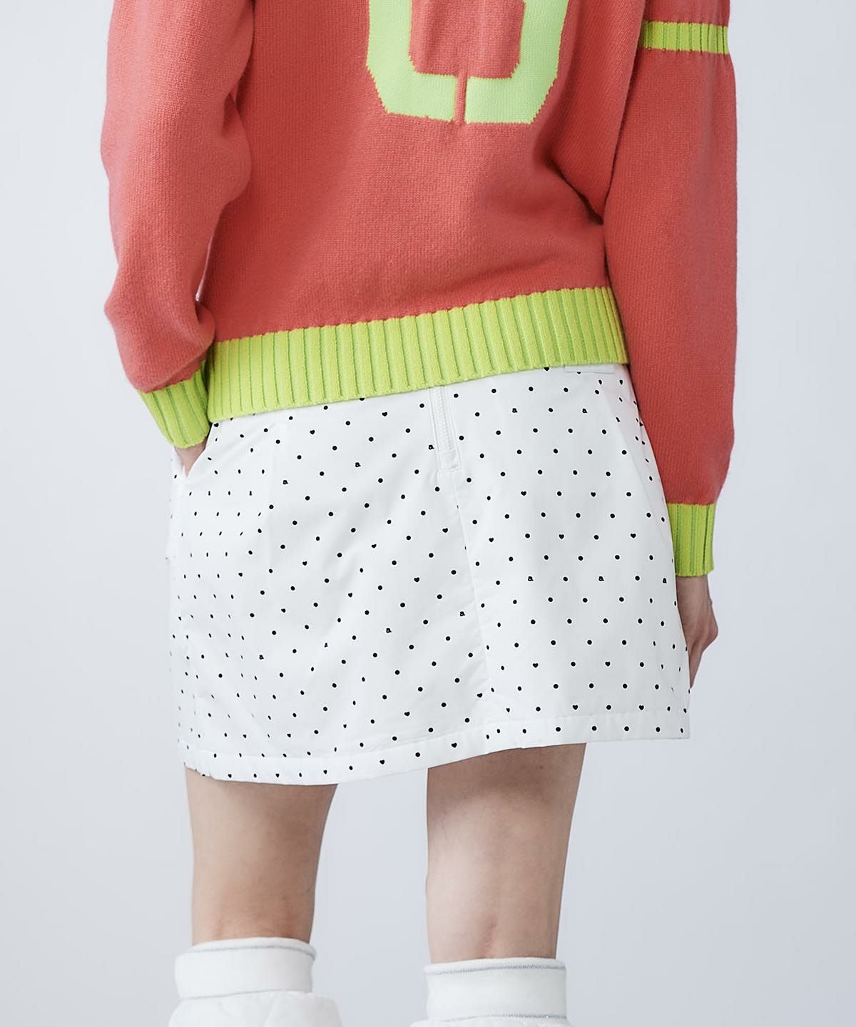 モデル着用画像(ホワイト)