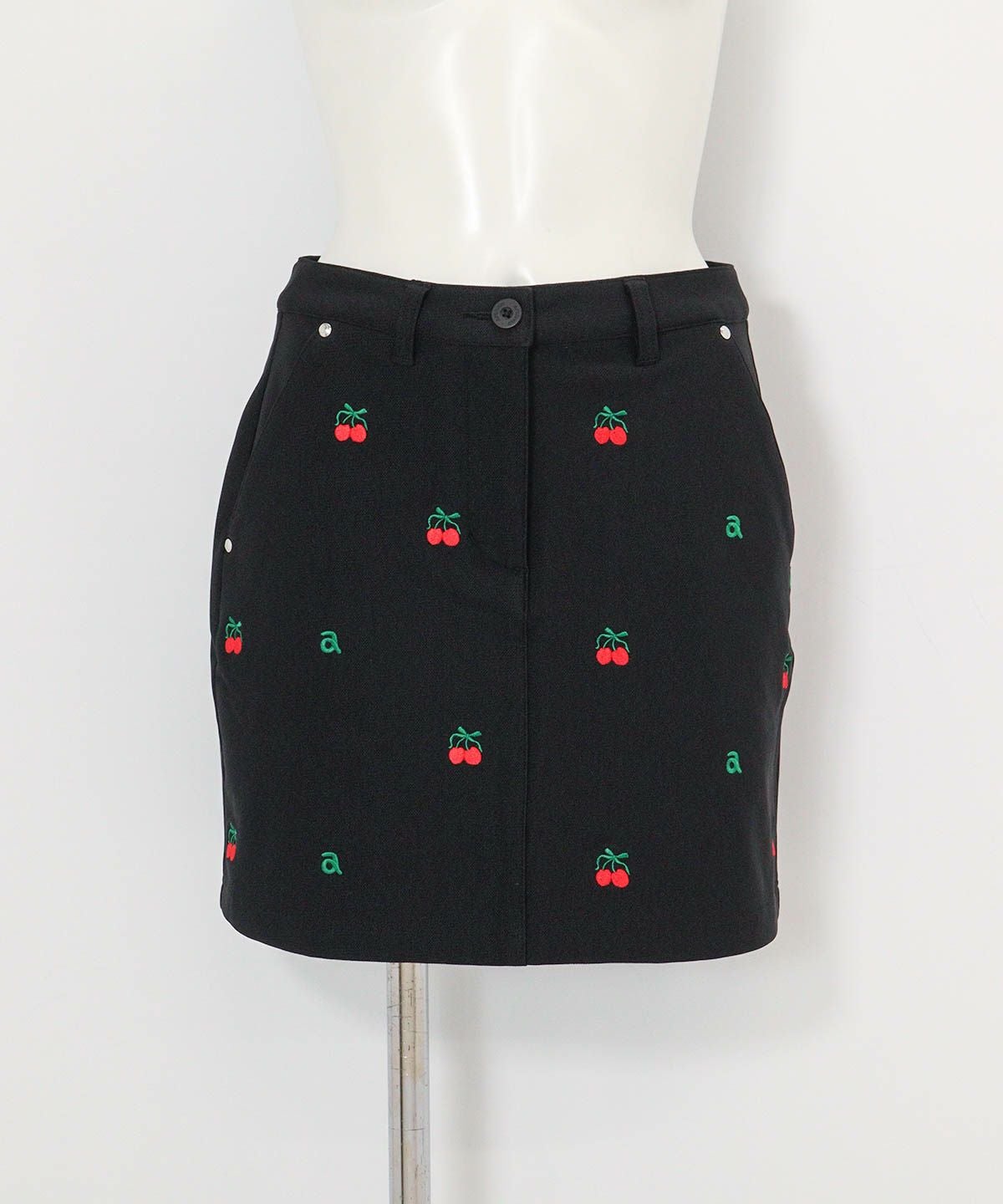 チェリー刺繍スカート(ブラック)前