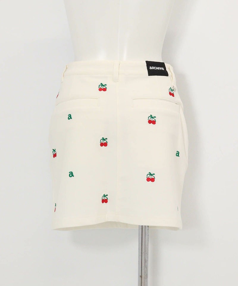 チェリー刺繍スカート(ホワイト)後ろ