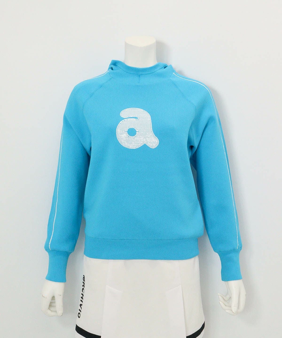 スパンコール刺繍保温ニット(ブルー)前