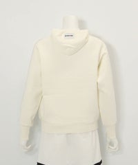 スパンコール刺繍保温ニット(ホワイト)後ろ