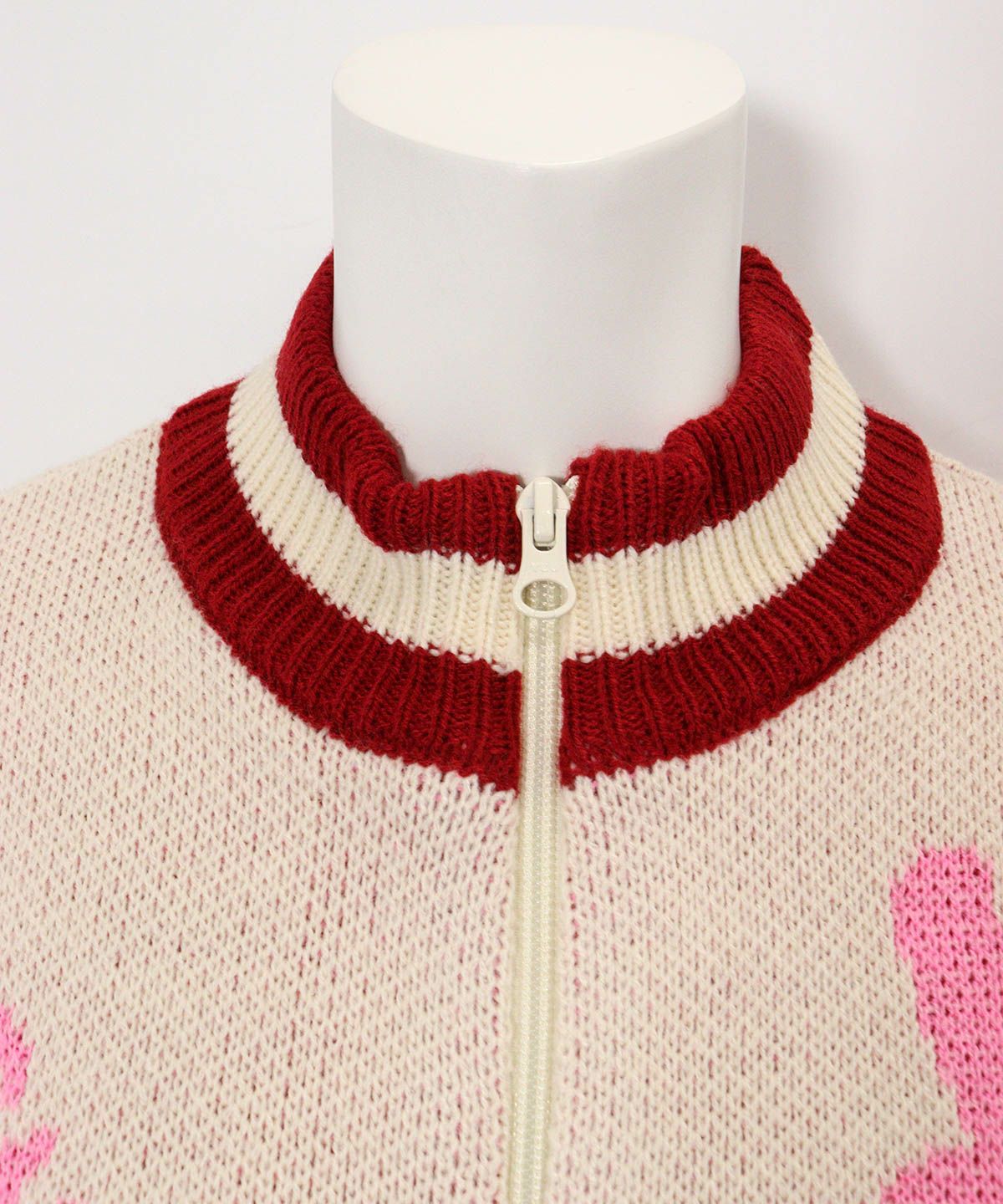 首元(ホワイト)