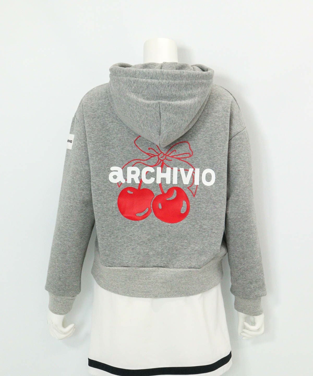 チェリー柄裏起毛パーカー(ライトグレー)後ろ