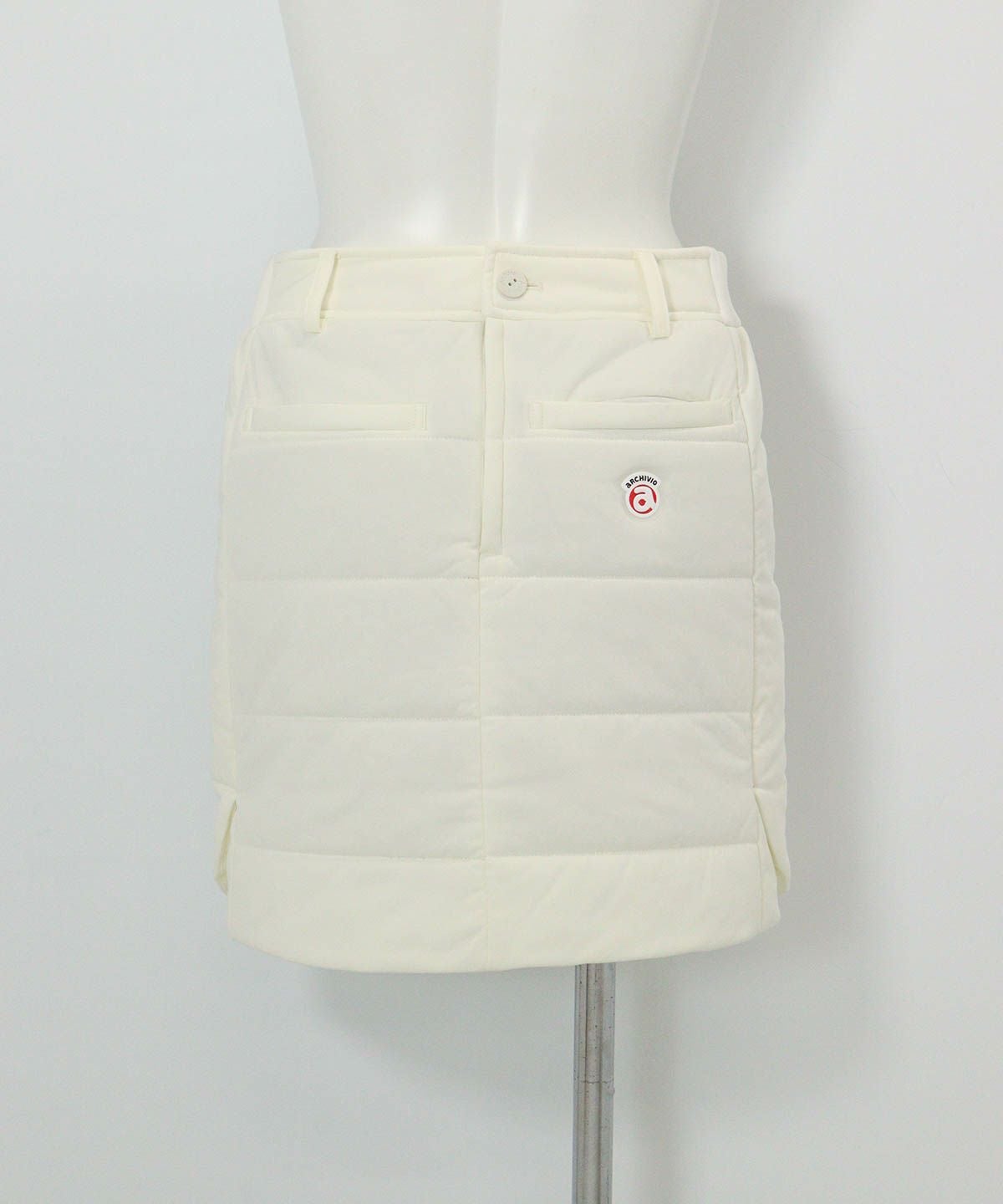 防風保温中綿キルトスカート(ホワイト)後ろ