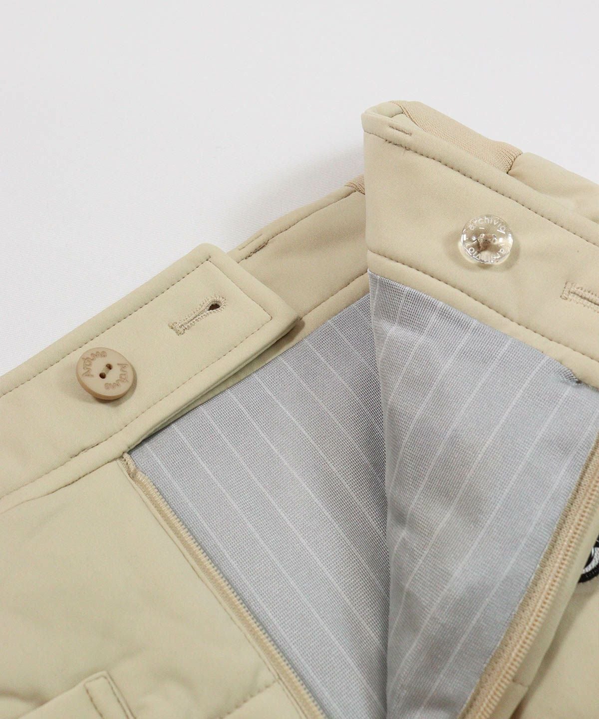 ファスナー部分(ベージュ)