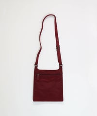 レザー切替ショルダーバッグ(レッド)後ろ