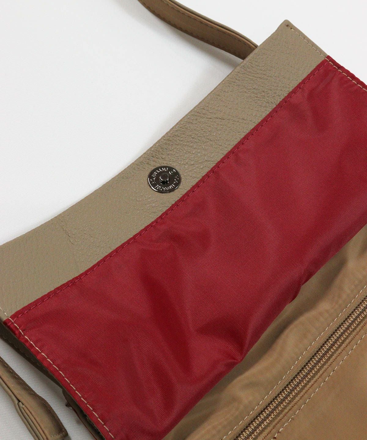 マグネット部分(ブラウン)