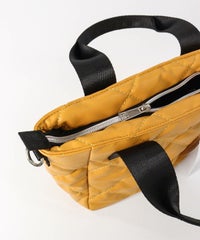 ファスナー部分(イエロー)