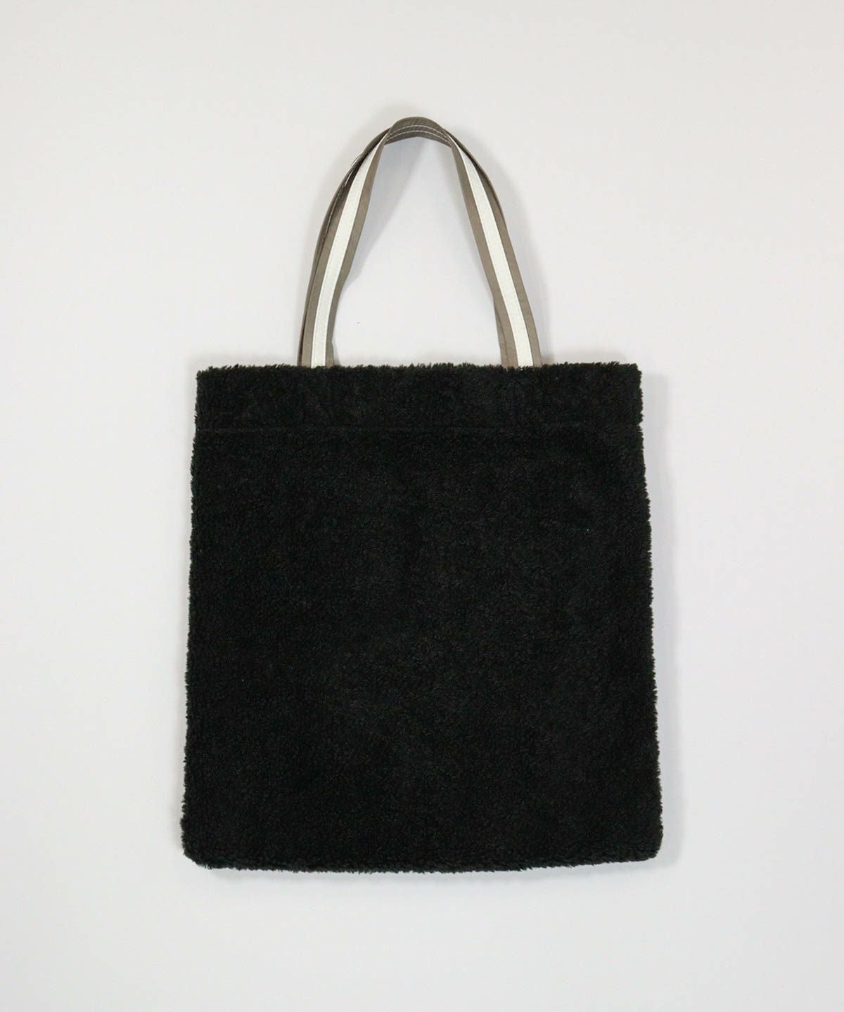 バッグ(ブラック)後ろ