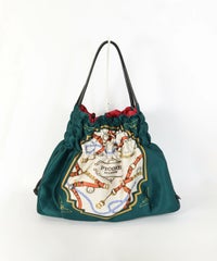 スカーフ柄風トートバッグ(グリーン)前